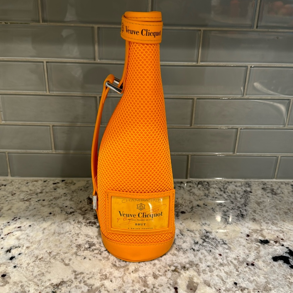 Veuve Clicquot Ice Jacket Orange